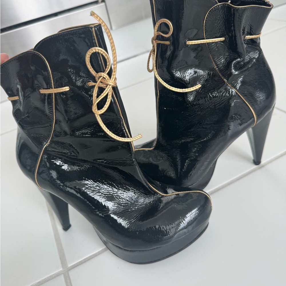 Elegant Black and Gold Women's Ankle Boots